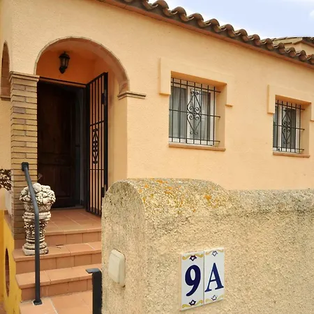 Villa Pilans A *